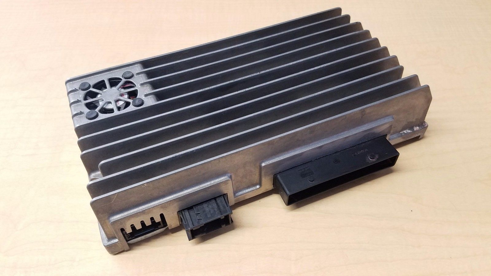thumbnail image 2 of Audi S4 A4 A5 S5 Bang & Olufsen Amplifier 8T0035223T - 2008-2009, 1-Yr Warranty 2 of 6